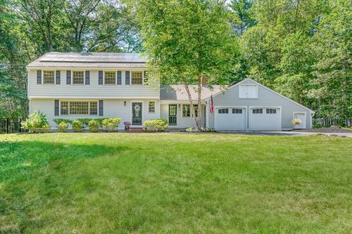 162 Border Rd, Concord, MA, 01742-4602 | Card Image