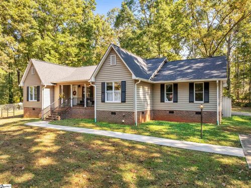 126 Edinburg Rd, Pickens, SC, 29671-9494 | Card Image