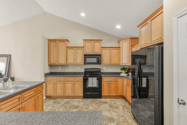21 Upland Ct, House other with 3 bedrooms, 2 bathrooms and null parking in STUARTS DRAFT VA | Image 13