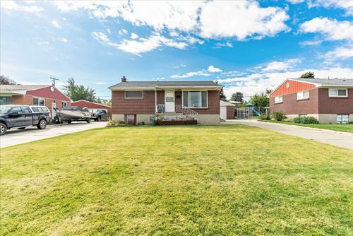 5485 W Paulette Ave, West Valley City, UT, 84120-2719 | Card Image