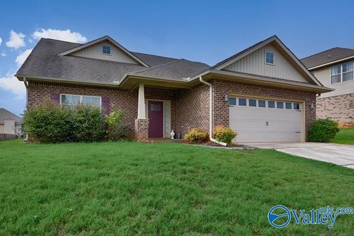 272 Harold Murphy Dr, Madison, AL, 35756-3150 | Card Image