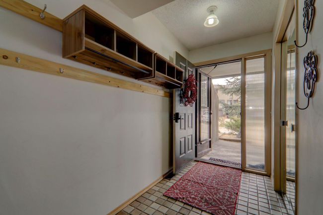 45 - 10401 19 Street Sw, Home with 3 bedrooms, 2 bathrooms and 1 parking in Calgary AB | Image 5
