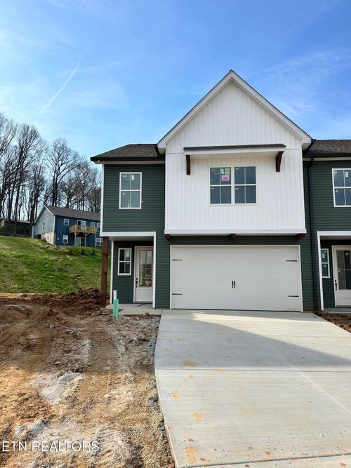 1701 Lateglow Way, Knoxville, TN, 37901 | Card Image