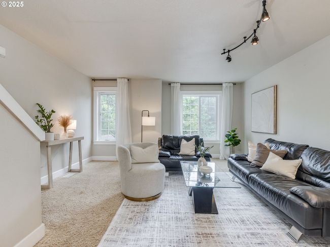 4819 Sw Beaverton Hillsdale Hwy, House attached with 2 bedrooms, 2 bathrooms and 2 parking in Portland OR | Image 17