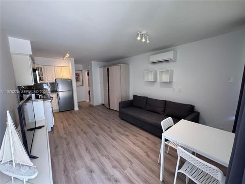 17-4228 N Ocean Dr, Lauderdale By The Sea, FL, 33308-5441 | Card Image