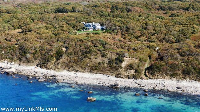 94 Menemsha Inn Rd, House other with 6 bedrooms, 5 bathrooms and null parking in Chilmark MA | Image 38
