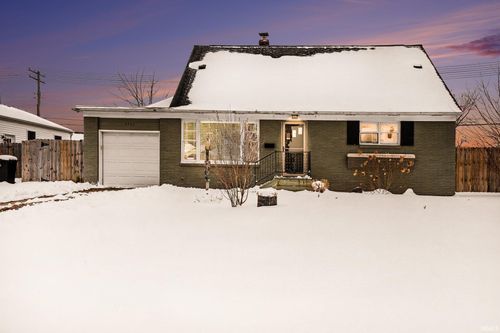 2201 Homewood Ave, Mishawaka, IN, 46544-3335 | Card Image