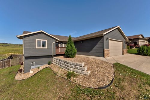 5001 Misty Woods Ln, Rapid City, SD, 57701-7000 | Card Image