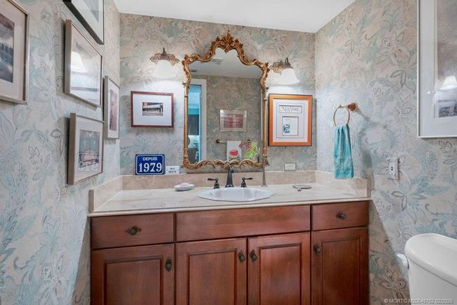 APT-16 - 3901 Saint Lucie Blvd, Condo with 2 bedrooms, 3 bathrooms and 1 parking in Stuart FL | Image 20