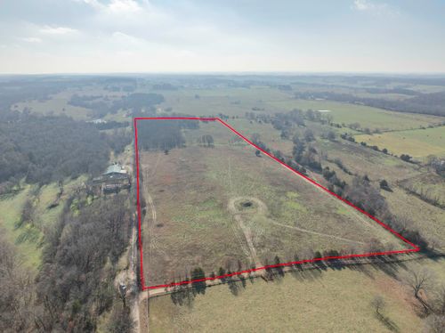 26 Ac Us-160, Greenfield, MO, 65661 | Card Image