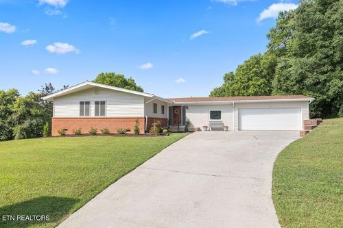 4316 Shangri La Dr, Knoxville, TN, 37914-3445 | Card Image