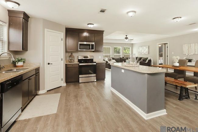 1101 Point Andrew Dr, House other with 3 bedrooms, 2 bathrooms and 2 parking in Gonzales LA | Image 7