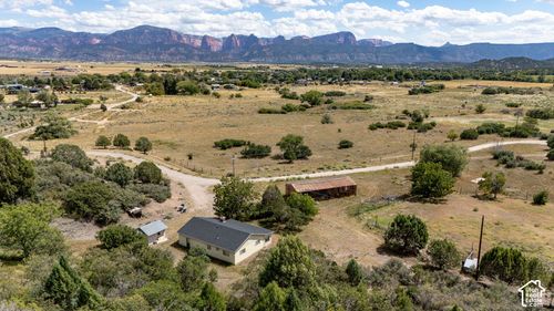 489 N 550 W, New Harmony, UT, 84757 | Card Image