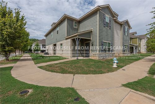 1271 N Corsica Dr, Fayetteville, AR, 72704-7155 | Card Image