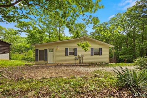 7686 Sunrise Dr, Hillsboro, MO, 63050-1115 | Card Image