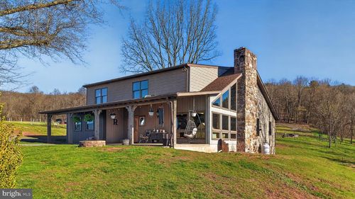 337 Swamp Road, HALIFAX, PA, 17032 | Card Image