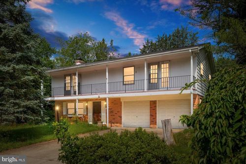 1605 N Amelia St, STERLING, VA, 20164-3503 | Card Image