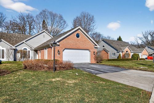 b-2415 Walnut Grove Court, Brookfield, WI, 53005 | Card Image