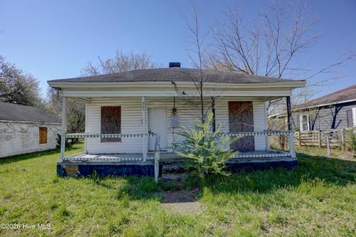 905 Shearin St, Rocky Mount, NC, 27801-5852 | Card Image