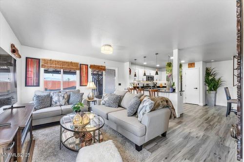 8991 Red Baron Blvd, Reno, NV, 89506-4144 | Card Image