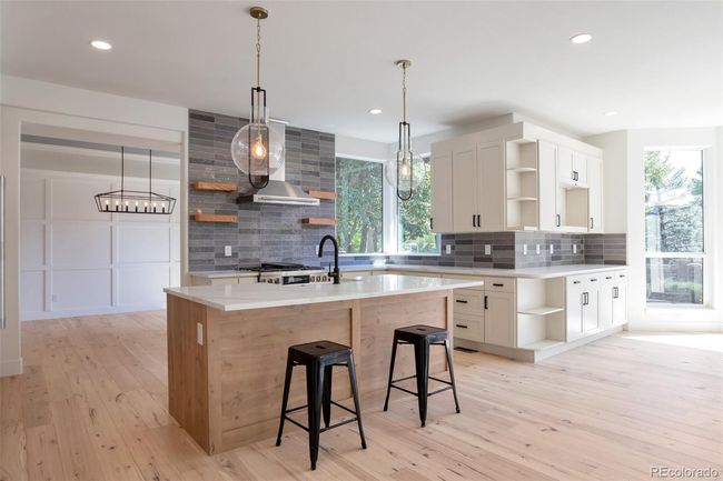 9553 E Hidden Hill Ln, House other with 5 bedrooms, 5 bathrooms and 3 parking in Lone Tree CO | Image 6