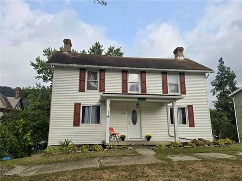 704 Purdum St, East Brady, PA, 16028-1318 | Card Image
