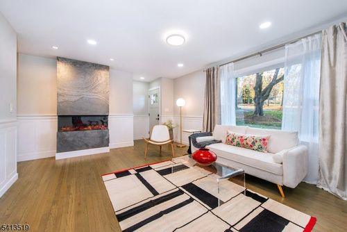 17 Putters Rd, Succasunna, NJ, 07876-2017 | Card Image