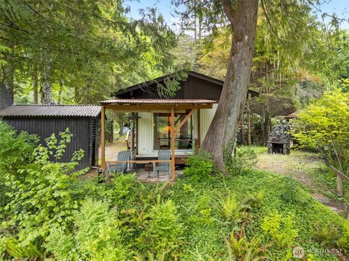 14910 River Ln, Concrete, WA, 98237-9671 | Card Image