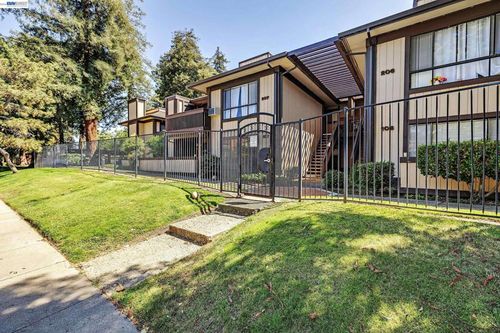 107-39139 Argonaut Way, Fremont, CA, 94538-1338 | Card Image