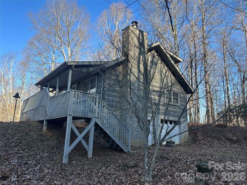 377 Woodstream Rd, Waynesville, NC, 28786-9768 | Card Image