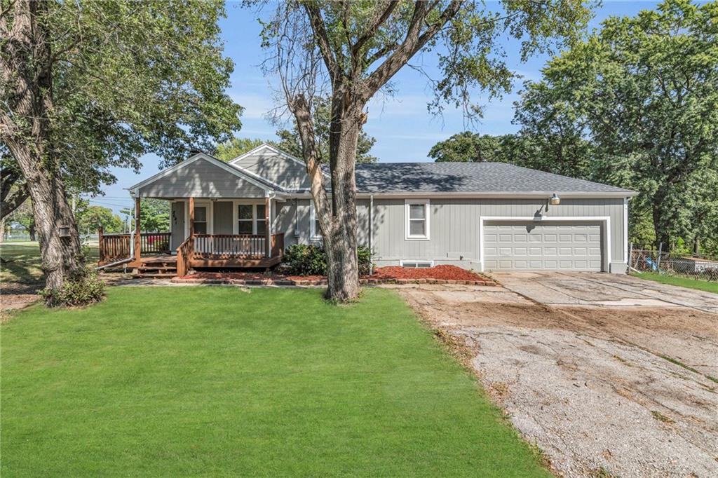 57th St, Kansas City, MO 64129