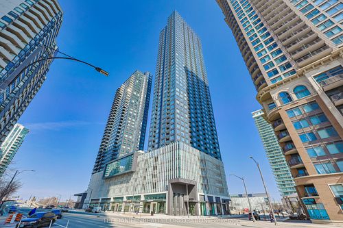 3005-395 Square 1 Dr, Mississauga, ON, L5B0P6 | Card Image