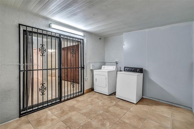APT-16108 - 2170 W 60 Th St, Condo with 1 bedrooms, 1 bathrooms and null parking in Hialeah FL | Image 28