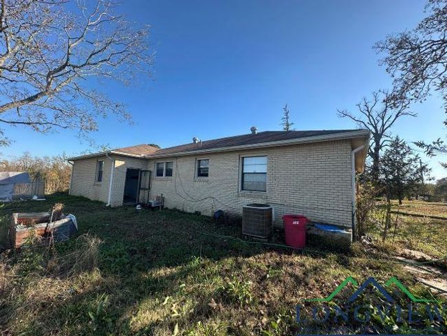 729 Rosehill Rd, House other with 3 bedrooms, 1 bathrooms and null parking in Timpson TX | Image 13