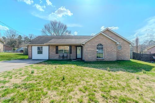 5515 Malachi Cir, Knoxville, TN, 37918-6134 | Card Image