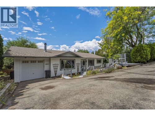 6864 Bryden Road, Vernon, BC, V1B3T3 | Card Image