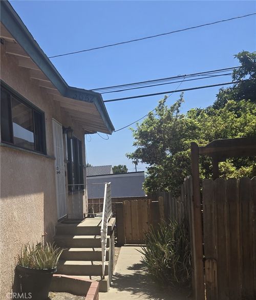 3652 E 17th St, Long Beach, CA, 90804 | Card Image