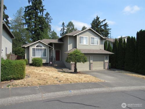 13008 Ne 200th Pl, Woodinville, WA, 98072-5758 | Card Image
