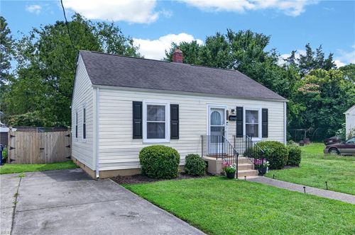 2722 Argonne Ave, Norfolk, VA, 23509-1734 | Card Image