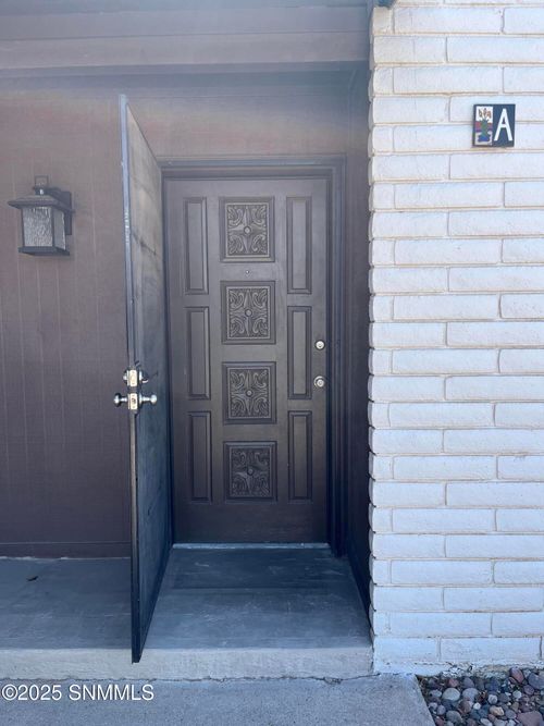 apt-a-1605 S Telshor Blvd, Las Cruces, NM, 88011-4846 | Card Image
