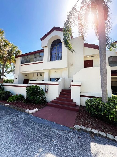 apt-206-1421 Avon Ln, North Lauderdale, FL, 33068-5597 | Card Image