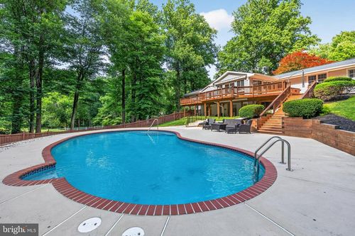 10 Hickory Hill Rd, COCKEYSVILLE, MD, 21030-1625 | Card Image