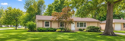 1220 Highland Terrace Dr, New Haven, IN, 46774-2041 | Card Image