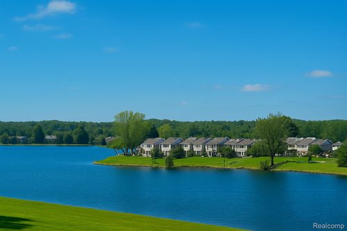 19479 Scenic Harbour Dr, Northville, MI, 48167-1978 | Card Image