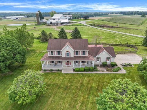 11250 Amish Ridge Rd, Somerset, OH, 43783-9637 | Card Image