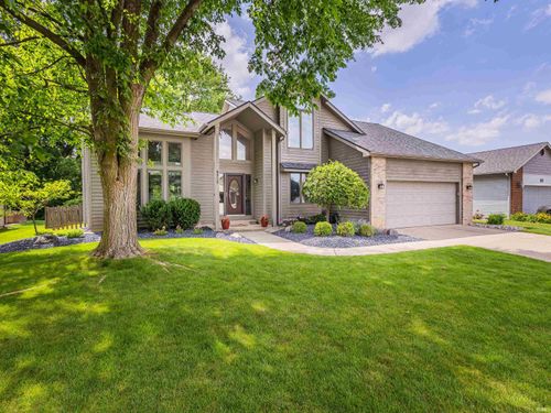8313 Summerset Pl, Fort Wayne, IN, 46825-6440 | Card Image