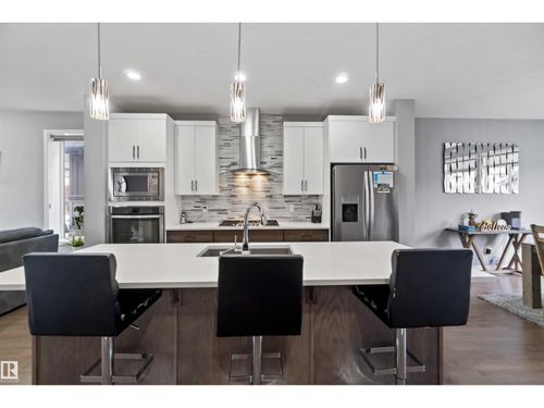 17816 59 St Nw, Edmonton, AB, T5Y0W8 | Card Image