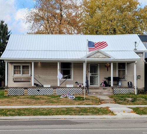 206 E Us Highway 40, Lewisville, IN, 47352-9721 | Card Image