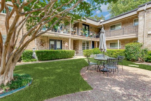 126-7904 Royal Ln, Dallas, TX, 75230-3728 | Card Image