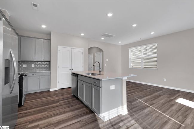 291 E Compass Way, Townhouse with 3 bedrooms, 3 bathrooms and 1 parking in Easley SC | Image 8